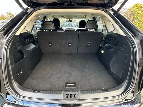 Used 2017 Ford Edge Titanium image 30