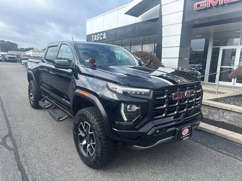 Used 2023 GMC Canyon AT4X AWD/4WD image 1