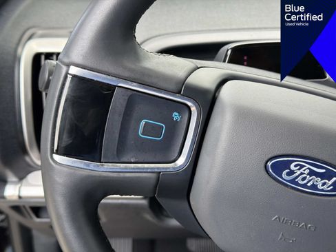 Used 2025 Ford Expedition Max Active RWD image 32