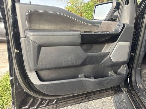 Used 2023 Ford F150 Lightning Platinum AWD/4WD image 10