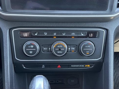 Used 2021 Volkswagen Atlas SE w/ Towing Package AWD/4WD image 11