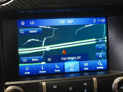Used 2021 Ford Mustang Shelby GT500 w/ Technology Package RWD image 23