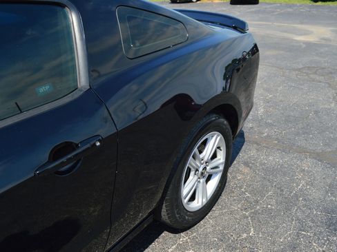 Used 2014 Ford Mustang Coupe w/ Equipment Group 102A RWD image 4