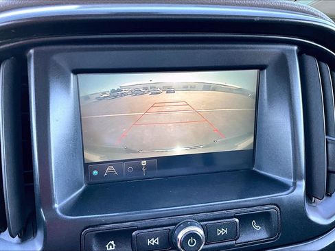 Used 2018 Chevrolet Colorado W/T w/ WT Convenience Package AWD/4WD image 22