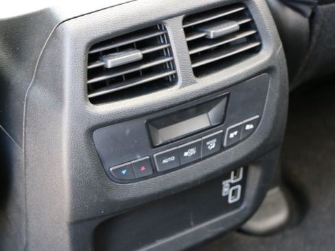 Used 2022 Honda Pilot Special Edition image 35