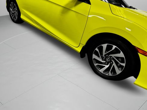 Used 2019 Honda Civic LX image 37