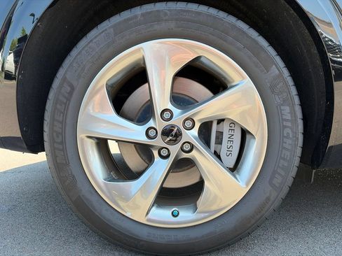 Certified 2026 Genesis GV70 2.5T AWD/4WD image 22