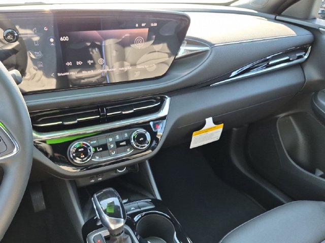 New 2026 Buick Envista Sport Touring w/ Convenience I Package FWD image 21