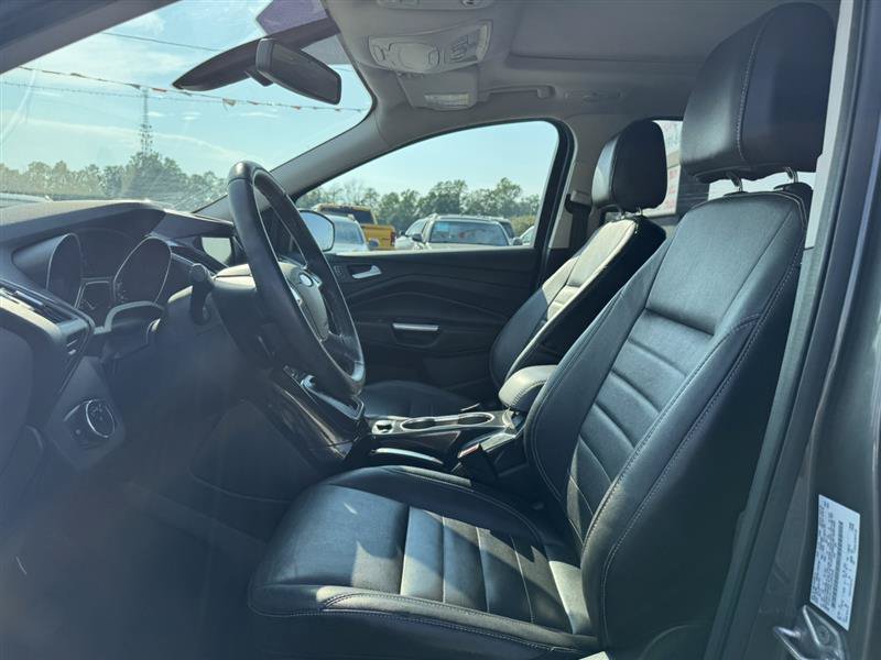 Used 2014 Ford Escape Titanium w/ Equipment Group 401A FWD image 21