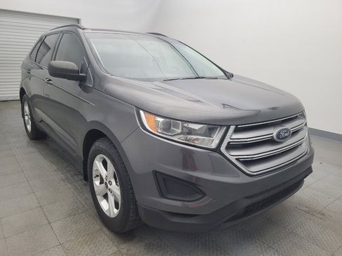 Used 2018 Ford Edge SE image 13