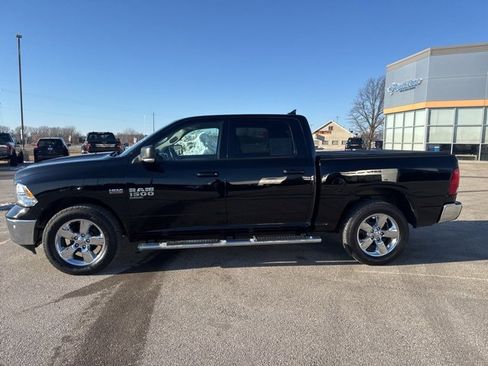 Used 2019 RAM 1500 Big Horn image 8