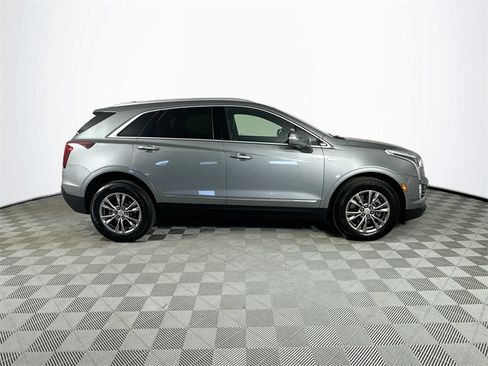Used 2023 Cadillac XT5 Premium Luxury image 8