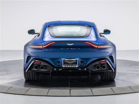 Used 2026 Aston Martin V8 Vantage Coupe image 8