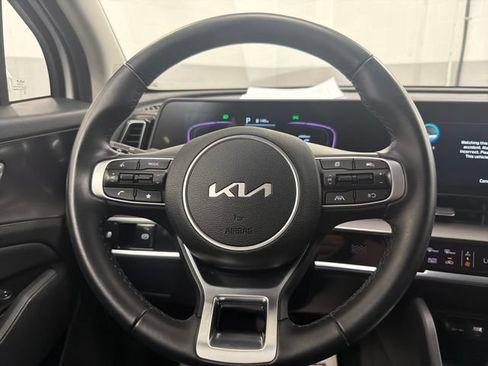 Certified 2024 Kia Sportage EX AWD/4WD image 16