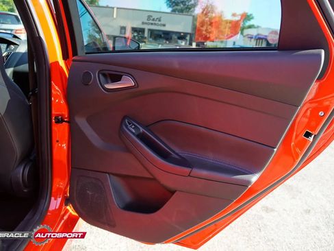 Used 2018 Ford Focus RS AWD/4WD image 36