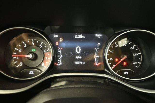 Used 2017 Jeep Compass Limited w/ Navigation Group AWD/4WD image 22