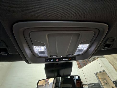 Used 2024 GMC Sierra 1500 Elevation image 22