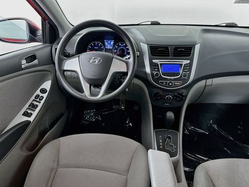 Used 2013 Hyundai Accent GLS FWD image 19
