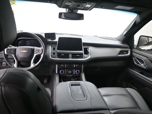 Used 2022 Chevrolet Tahoe LT w/ LT Signature Package RWD image 15