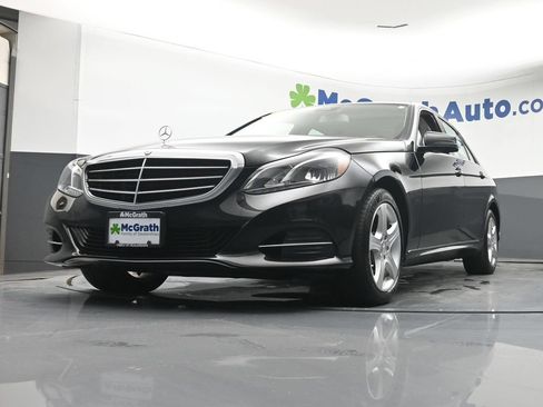Used 2016 Mercedes-Benz E 350 4MATIC Sedan image 7