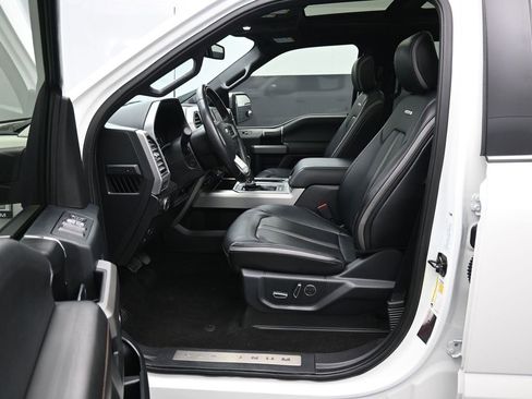 Used 2020 Ford F150 Platinum w/ Equipment Group 701A Luxury image 9