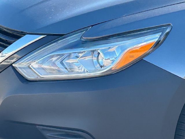 Used 2017 Nissan Altima 2.5 S w/ Power Driver Seat Package FWD image 10