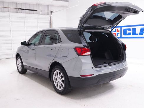 Used 2024 Chevrolet Equinox LS w/ Driver Confidence II Package FWD image 31