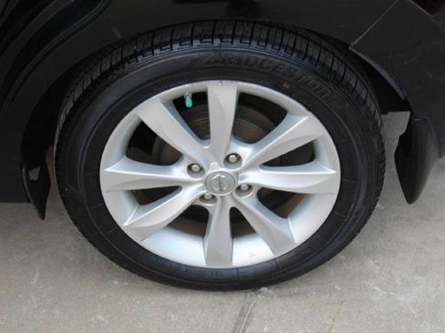 Used 2014 Nissan Versa Note SV w/ SL Package FWD image 24