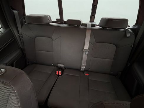 Used 2024 GMC Canyon Elevation w/ Convenience Package image 13