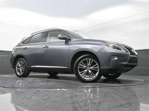 Used 2013 Lexus RX 450h AWD w/ Navigation Pkg image 22