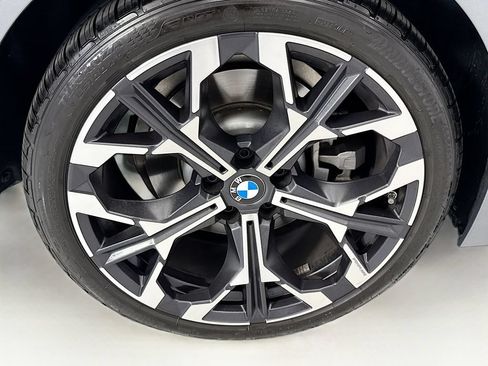 Used 2026 BMW 330i xDrive Sedan w/ Premium Package AWD/4WD image 32