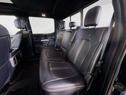 Used 2022 Ford F350 Platinum w/ Tremor Off-Road Package AWD/4WD image 19