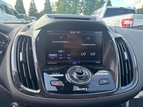 Used 2013 Ford Escape Titanium FWD image 12