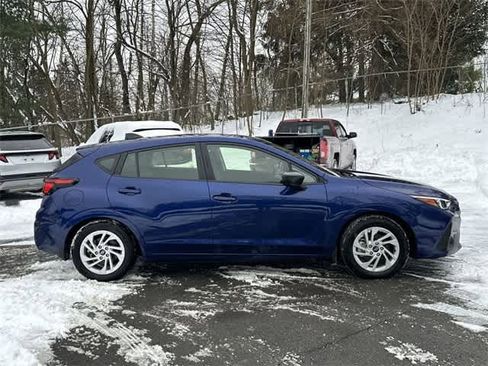 Certified 2025 Subaru Impreza 2.0i image 3