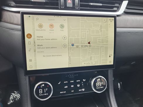 Used 2023 Jaguar F-PACE S image 10