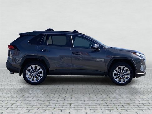 Certified 2025 Toyota RAV4 XLE Premium image 8