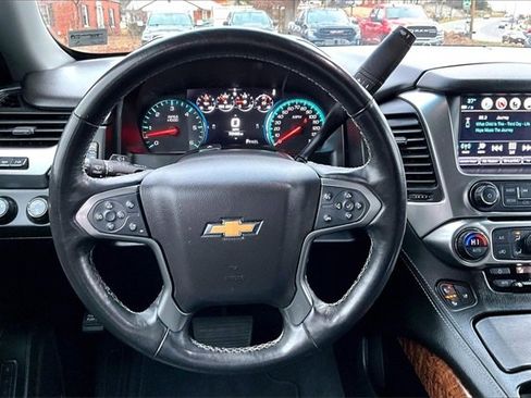 Used 2019 Chevrolet Tahoe Premier image 12