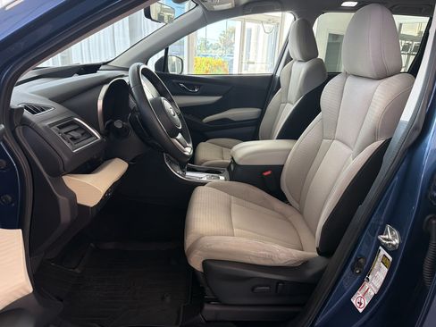 Used 2020 Subaru Ascent Premium w/ Convenience Package AWD/4WD image 5