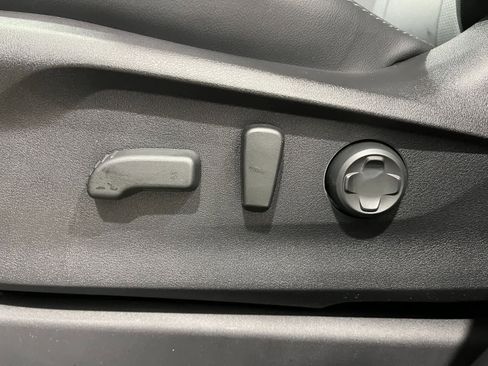 New 2026 Subaru Ascent Limited image 14