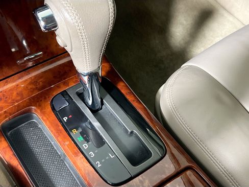 Used 2006 Toyota Camry XLE image 24