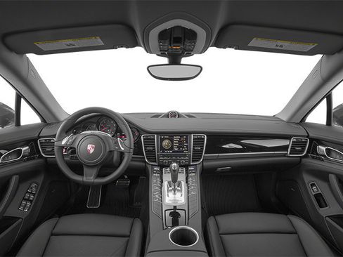 Used 2014 Porsche Panamera 4 image 10