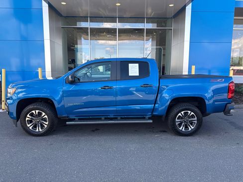 Used 2022 Chevrolet Colorado Z71 w/ Safety Package AWD/4WD image 9