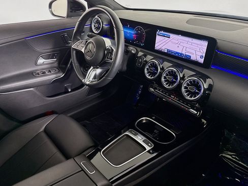 Certified 2024 Mercedes-Benz CLA 250 4MATIC image 17