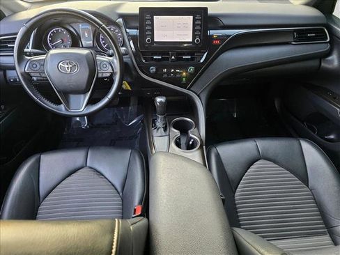 Certified 2021 Toyota Camry SE FWD image 16