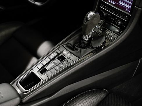 Used 2013 Porsche 911 Carrera 4S AWD/4WD image 31