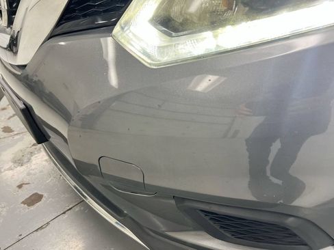 Used 2015 Nissan Rogue SV AWD/4WD image 28