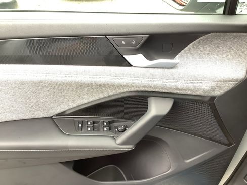New 2026 Volkswagen Tiguan S FWD image 28