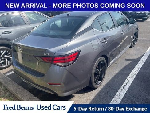 Used 2023 Nissan Sentra SR w/ Electronics Package image 7