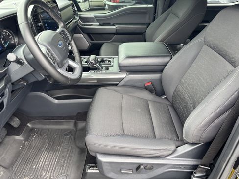 Used 2019 Ford F150 XLT w/ Equipment Group 302A Luxury AWD/4WD image 30