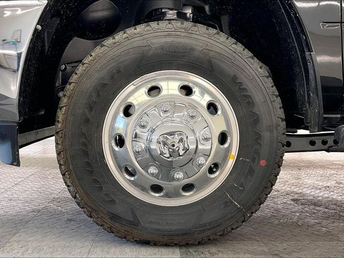 New 2026 RAM 3500 Tradesman image 14